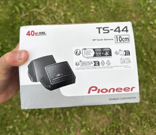 Pioneer surface mount - ts-44,