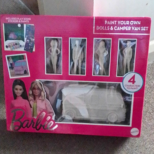 Barbie paint your - own, dolls