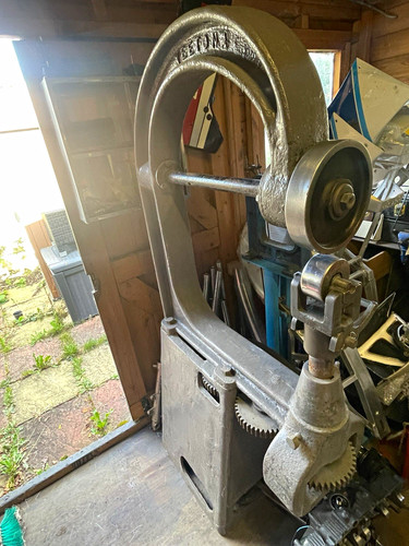English wheeling machine - english, by
