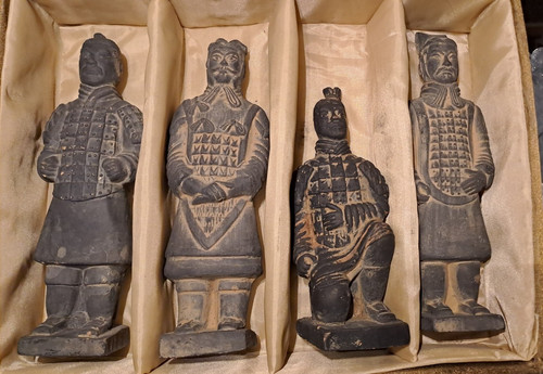 Replica terracotta army - terracotta,