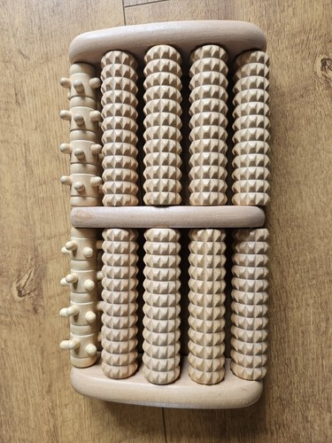 Roller wooden foot massager - 10,