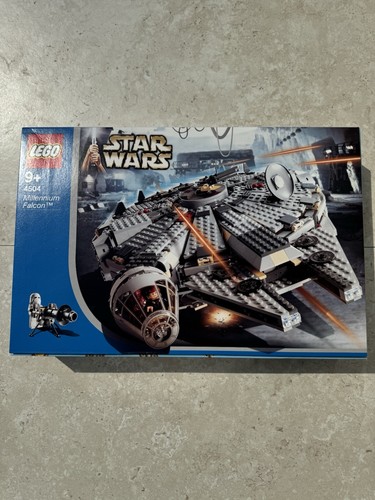 Lego 4504 star wars millennium - star,
