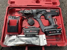 SENCO DURASPIN DS5525-18V CORDLESS LI-ION DRYWALL  COLLATED SCREW GUN 2 batts