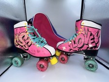 Playlife Ladies Girls Quad Roller Skates Size 7 (40) Kiss Love Retro Rookie Bag