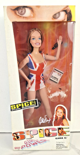 Geri halliwell ginger spice - halliwell,