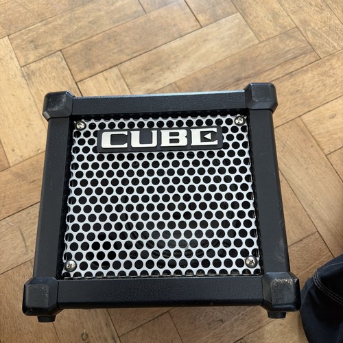 Roland cube guitar amplifier - roland,