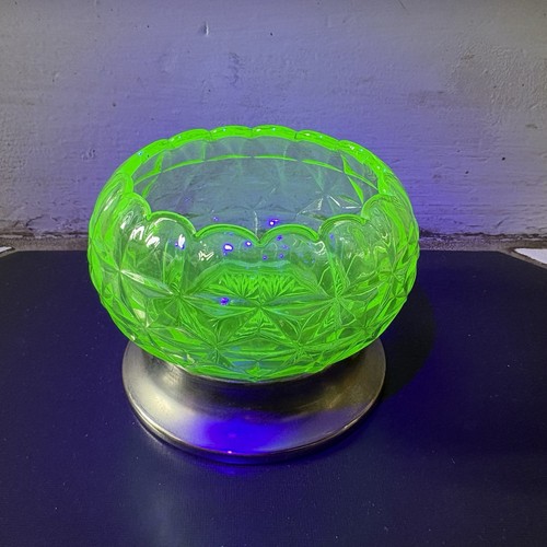 Vintage uranium glass - vintage, bowl