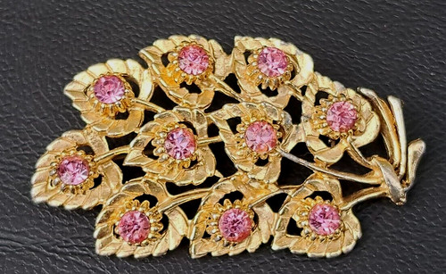 Vintage coro brooch - vintage,