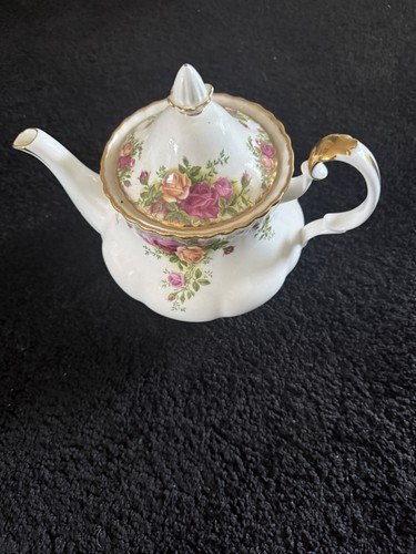 Vintage royal albert old - vintage,