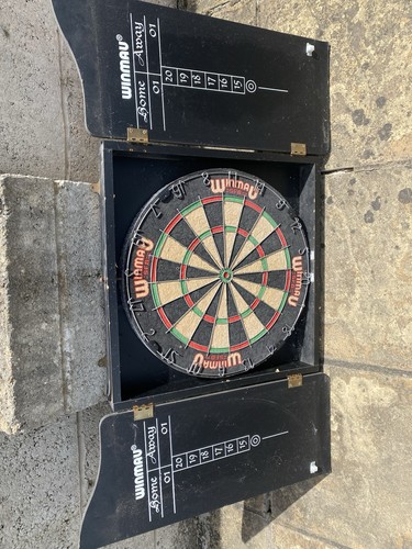 Winmau sfb dart board - winmau,