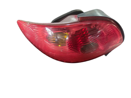 Rear tail light left - rear,