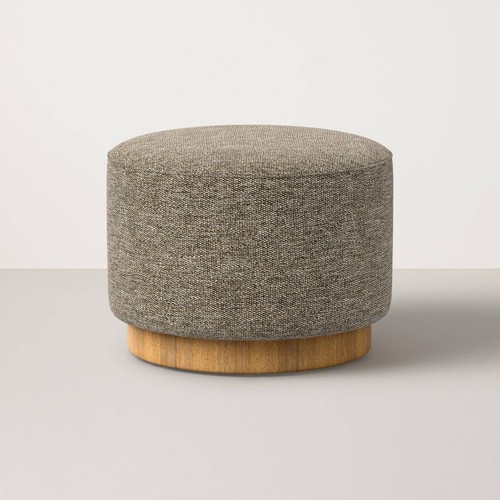 Round ottoman with - round,