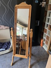 LOVELY SOLID CHUNKY PINE