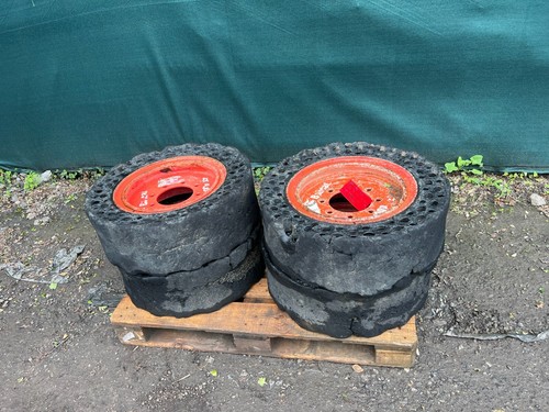 Bobcat solid wheel - bobcat, tyre