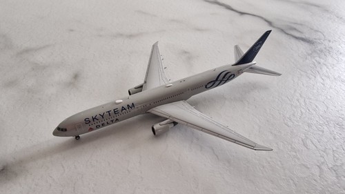 Gemini jets delta - jets, |