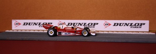 Ferrari 32x14 cm gp - 1/43,