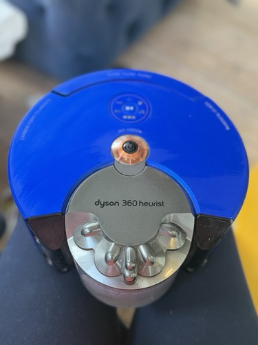 Dyson 360 heurist robot vacuum - robot,