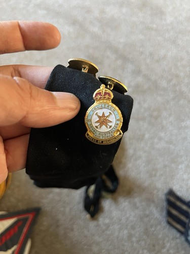 463 squadron raaf lapel badge - raaf,