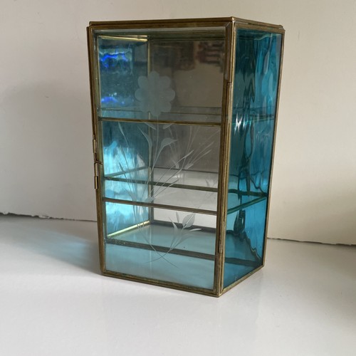 Vtg three tiered - three-tiered, brass