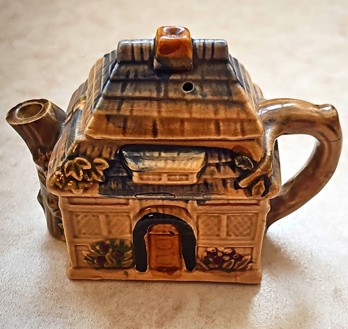 Vintage japanese cottageware - japanese,