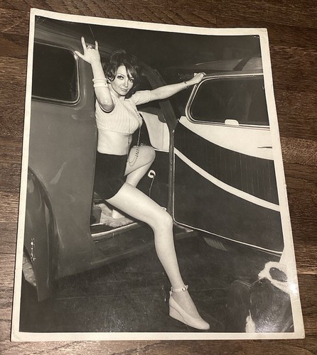 Bobby shaw laurie sands w - laurie,