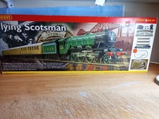 HORNBY TRAIN SET R1019 FLYING SCOTSMAN  COMPLETE READY TO RUN (HAiD)