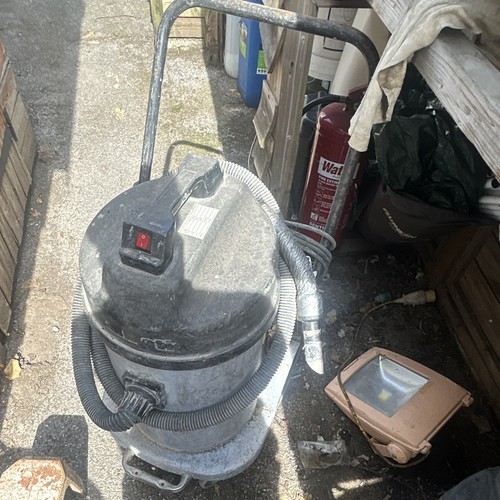 Corded electric wheeled - corded,