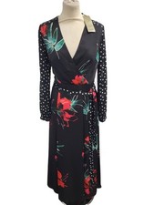 Coast Ivy Rose Printed Wrap