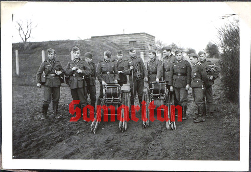I13 ww2 original photo - i13/22, of