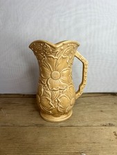 VINTAGE BEIGE ART DECO