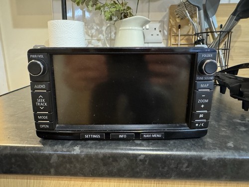 Mitsubishi l200 series sat - series,