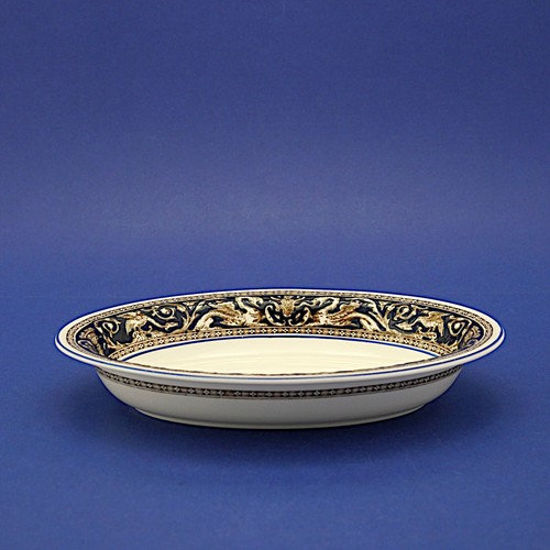 Wedgwood dark blue florentine - dark,
