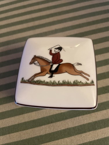Wedgwood hunting scenes - hunting,