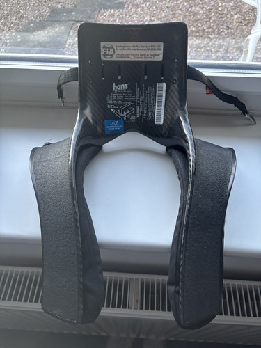 Carbon hans device stand - carbon,