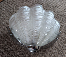 Single Art Deco Odeon Clam