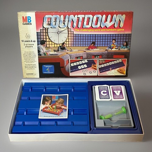 Vintage countdown board game - board,