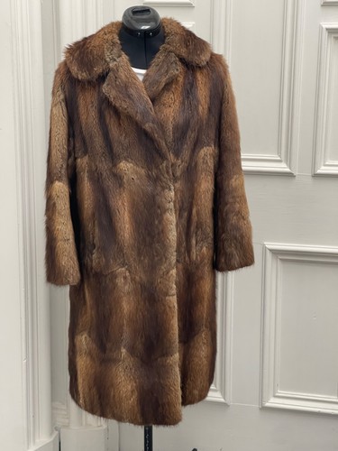 Brown musquash medium length - brown,