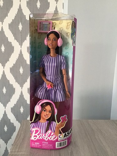 Barbie fashionistas doll 245 - fashionistas, #245