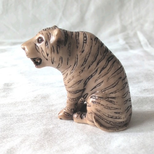 Antique japanese netsuke tiger - japanese,