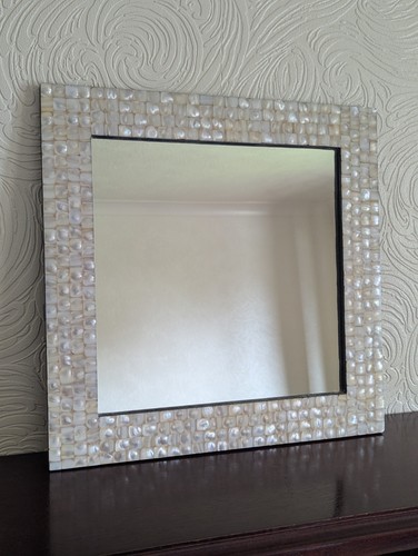 Mother pearl mirror - of,