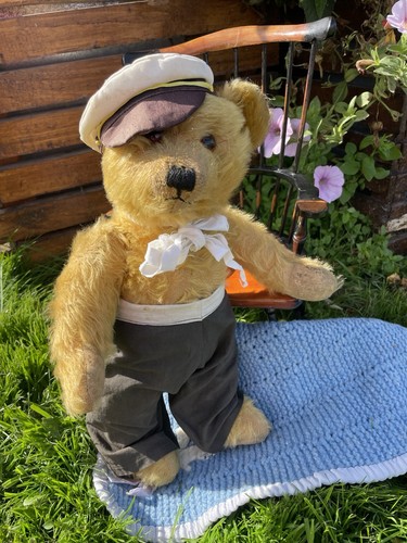 Teddy bear old - old,