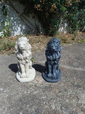 Stone Cement Lions Pair Of Proud Garden Lion  Ornaments 