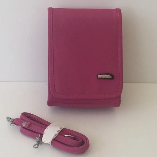 Nwt pink fabric travelon - pink,