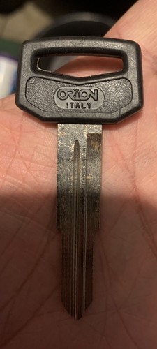 Toyota celica gen4 key blank - toyota,