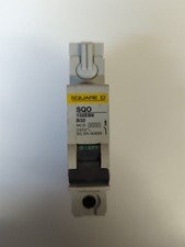SQUARE D 32 AMP CURVE B 6kA MCB CIRCUIT BREAKER SQO 132EB6 B32 B 32