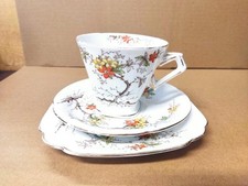 VINTAGE TRIO CUP SAUCER PLATE