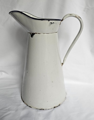 Large vintage white - vintage, enamel