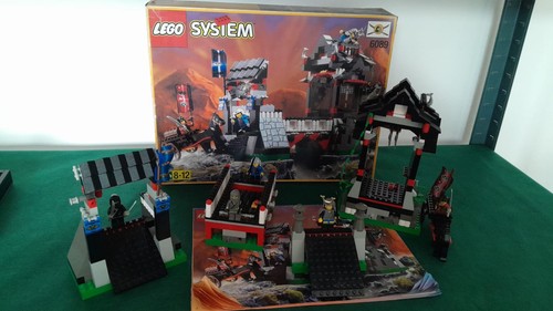 Vintage lego 6089 stone - 6089, tower