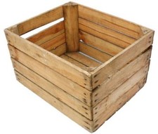 Large Rustic Wooden Slatted Fruit Apple Storage Welly Wine Crate Vintage Box