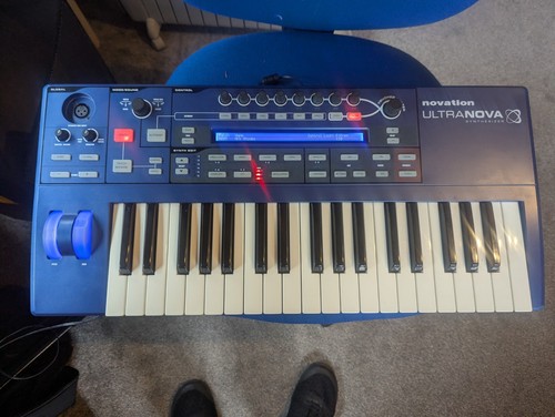 Novation ultranova polyphonic - ultranova,